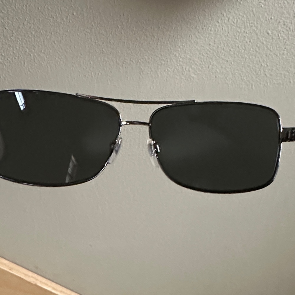 Burberry Aviator Sunglasses-Full Inclusion - Picture 3 of 10